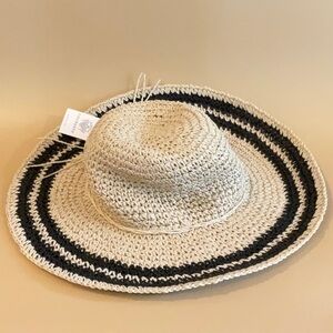 TIRABASSO Natural/Black Made In Italy Crochet Floppy Hat